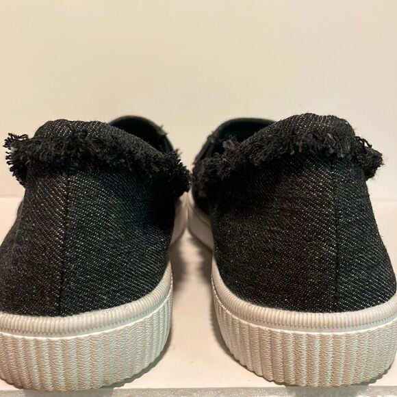 Comfortview- The Athletic Analia Slip On Shoes- Denim Fabric Upper- Size 12WW - Picture 2 of 8
